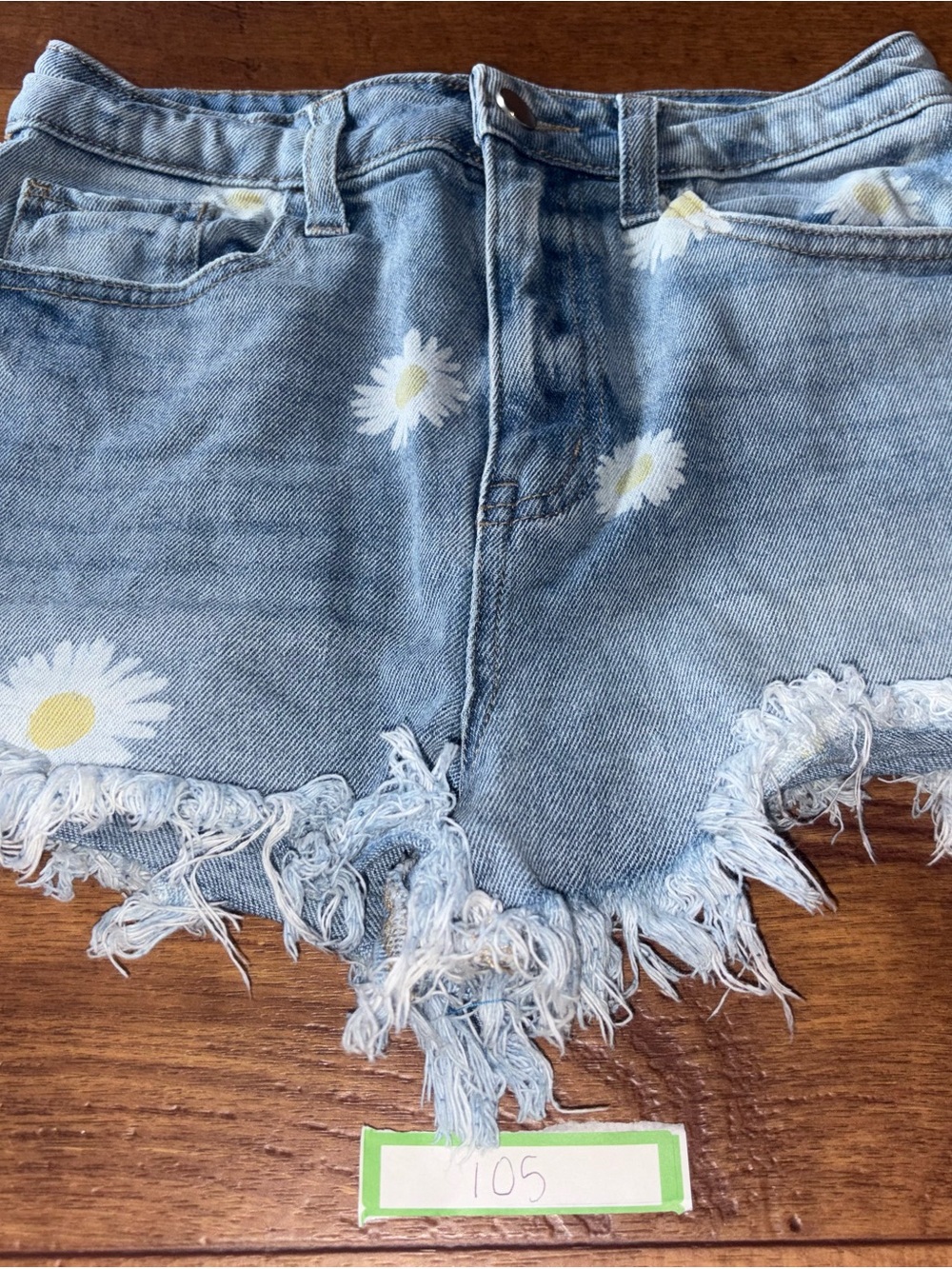Daisy Print Distressed Denim Women's Shorts - Light Blue